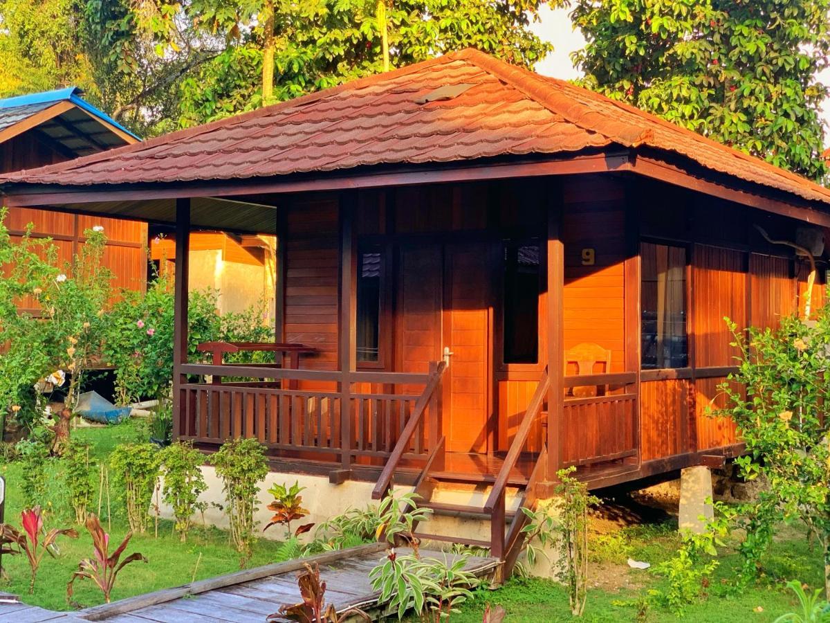 Coriana Dive Resort Waisai Luaran gambar
